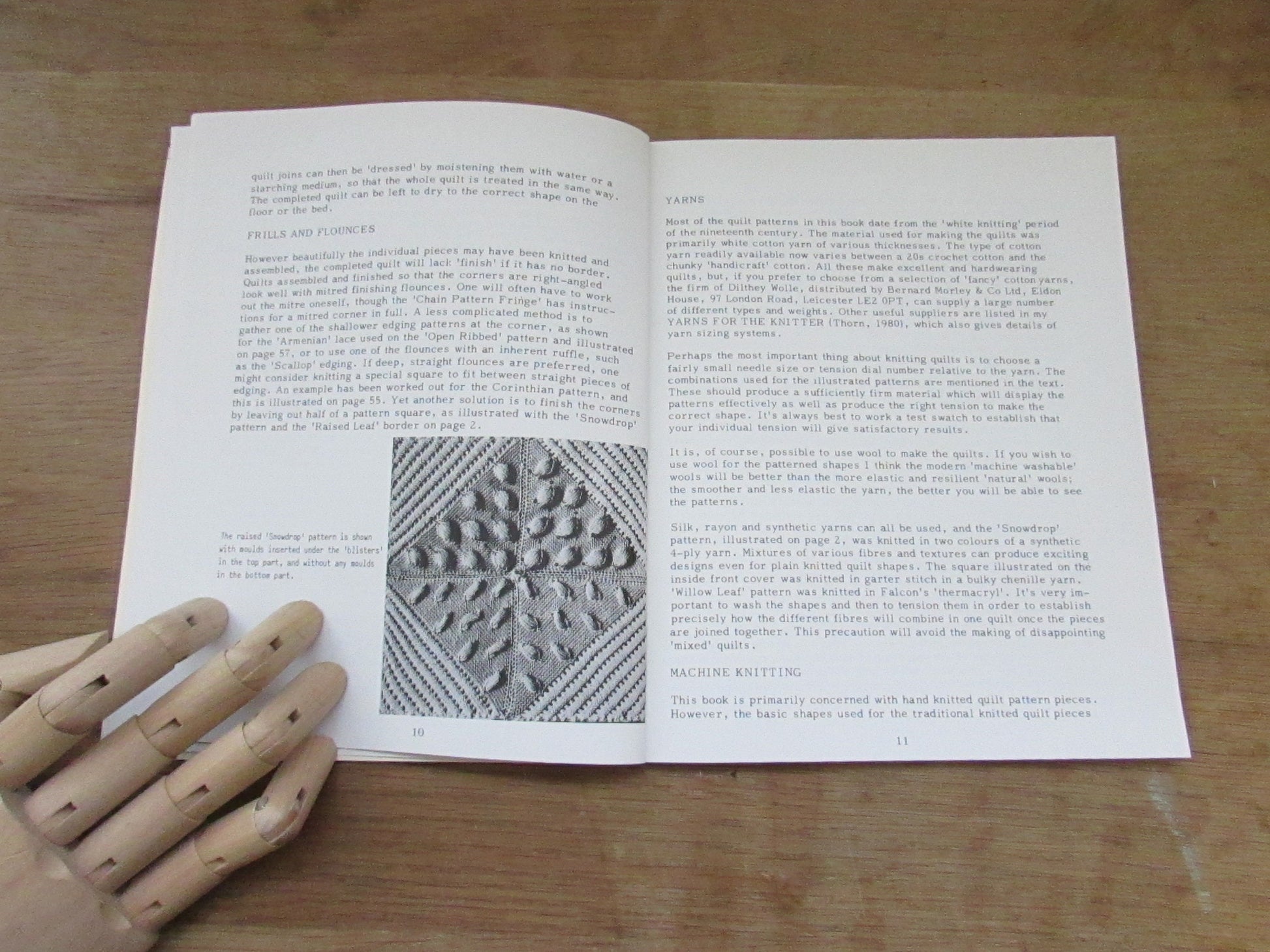 Knitted Quilts & Flounces, by Tessa Lorant (Softback, 1982)
