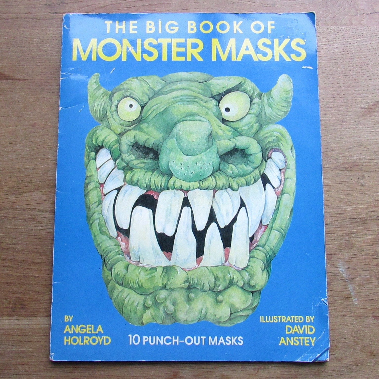 The Big Book of Monster Masks: 10 punch-out masks, by Angela Holroyd (Softback, 1991)