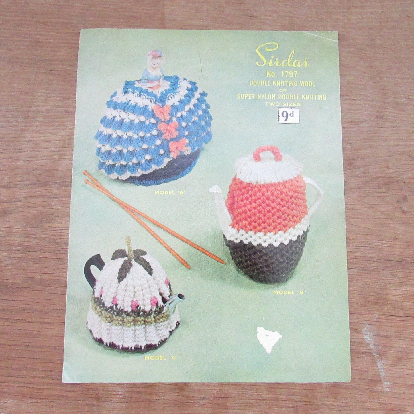 1940s Sirdar 1797 knitting pattern for two tea cosies, & one coffee pot cover