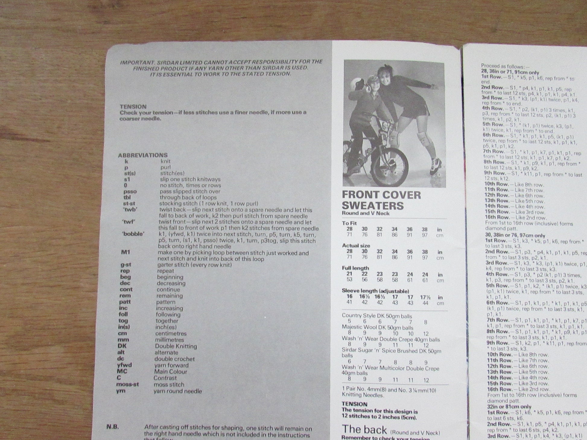 1980s Sirdar Time Out 120 knitting booklet for over 20 school age designs
