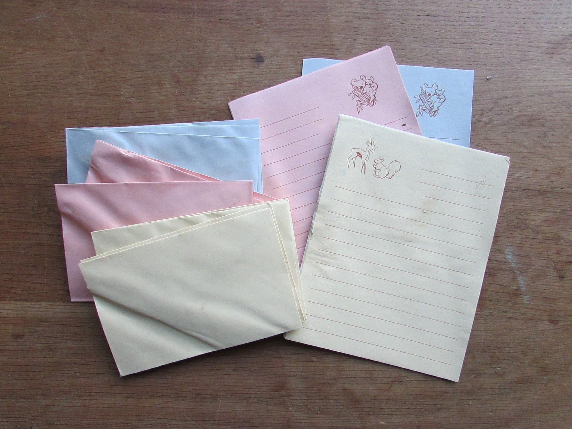1950s Zoo Parade children's stationery set