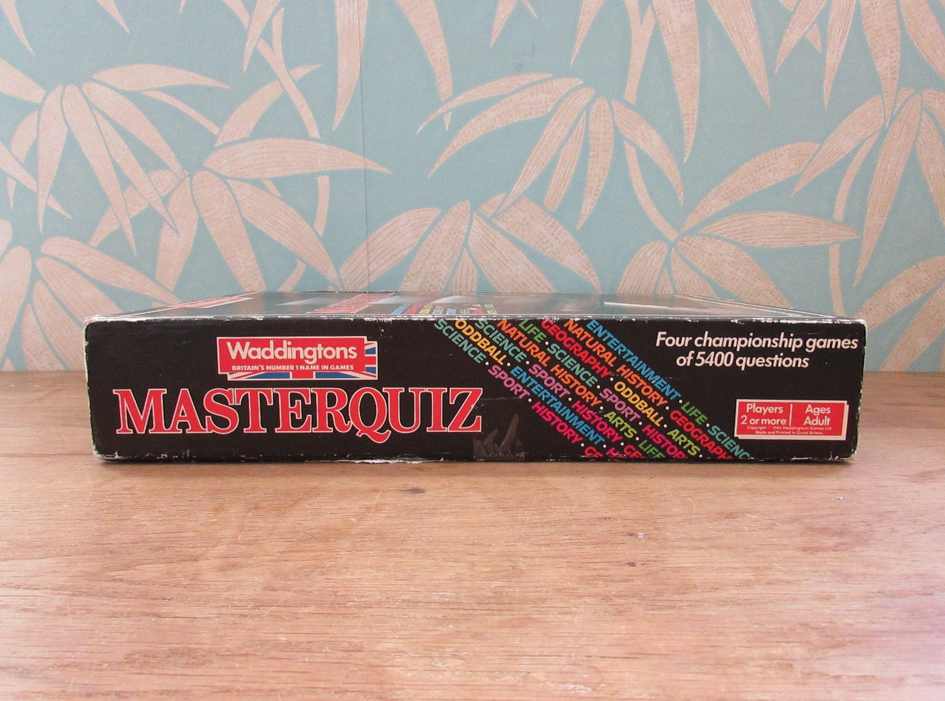 1984 Waddingtons Masterquiz board game