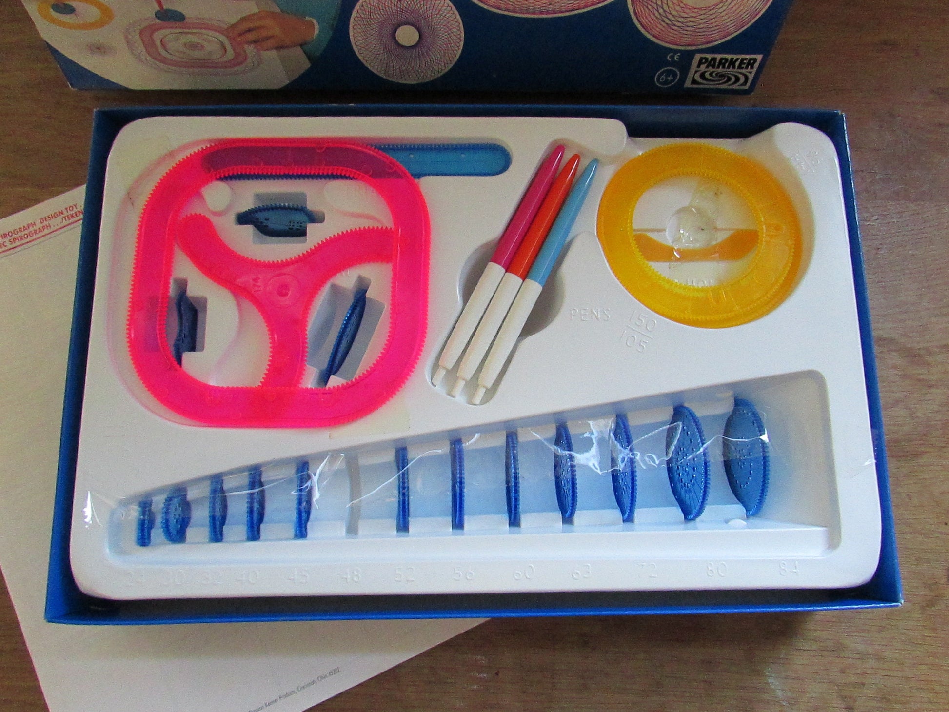 1987 Kenner Parker Toys Spirograph