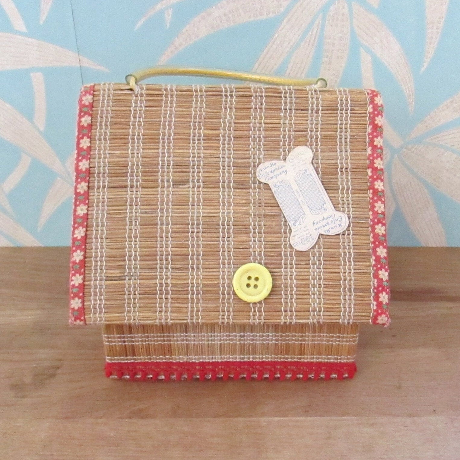 Vintage house-shaped woven raffia/reed sewing basket