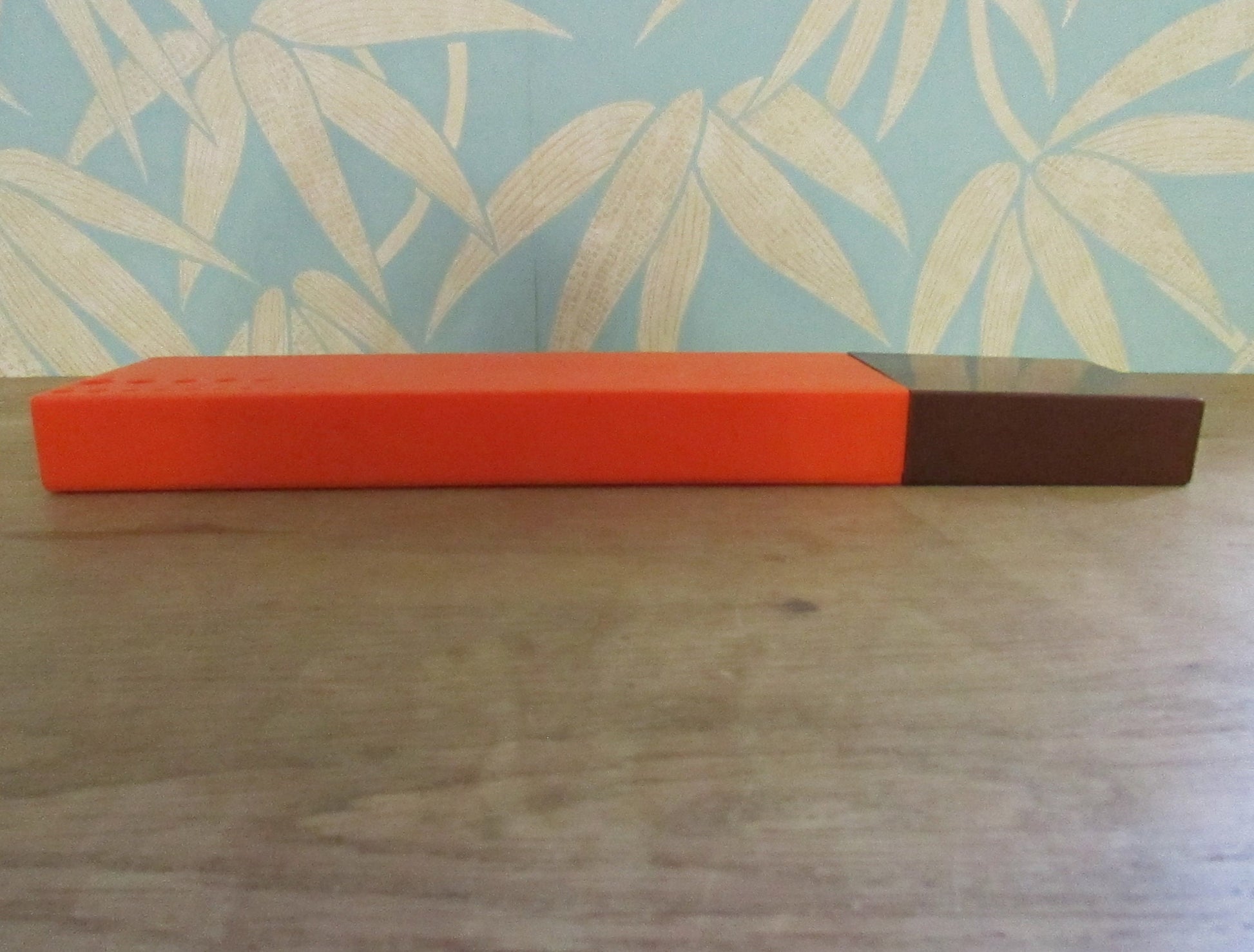1970s plastic orange & brown knitting needles box/caddy