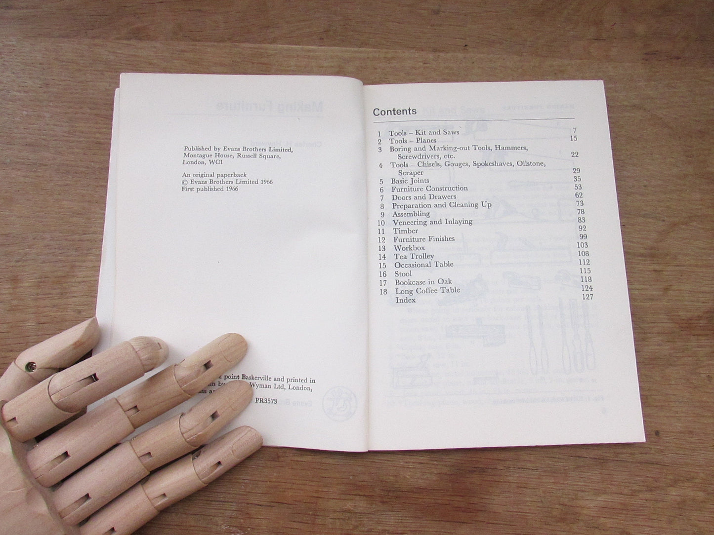 Making Furniture, by Charles H. Hayward (Softback, 1966)