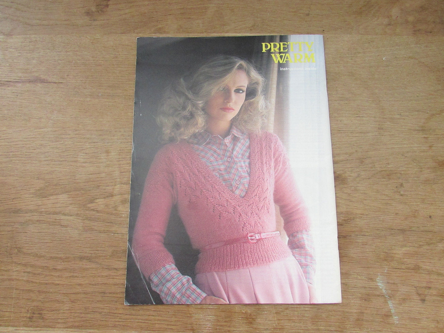 November 1980 Stitchcraft knitting & embroidery pattern booklet