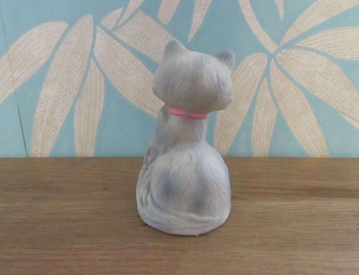 Vintage porcelain cat/kitten-shaped bell, pink bow tie detail