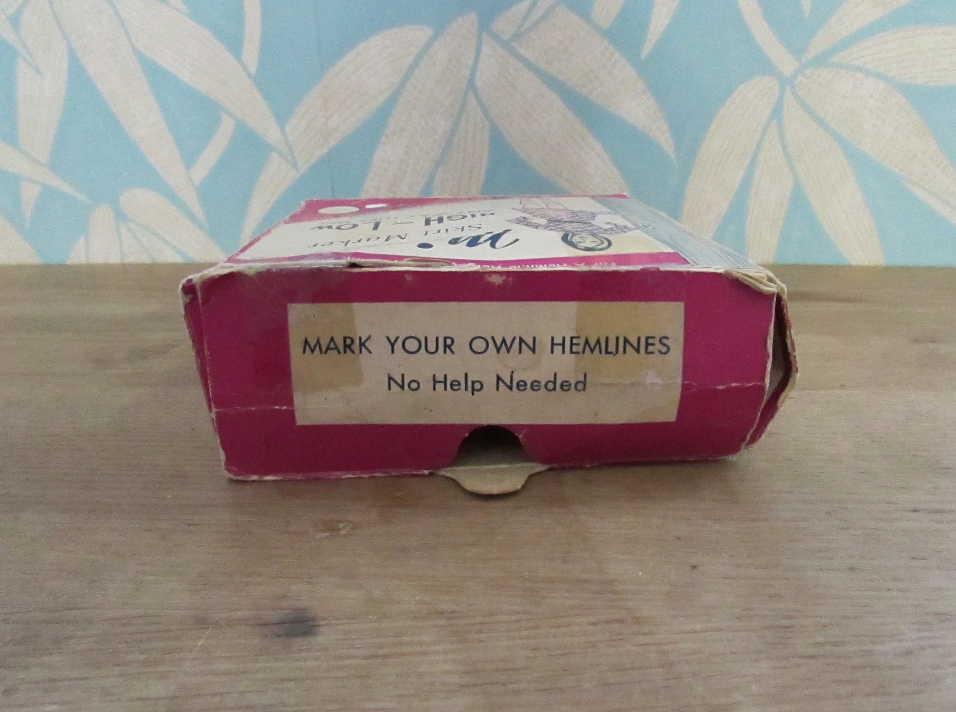 1960s Orco Products 'on-a-door' mini skirt marker with original box