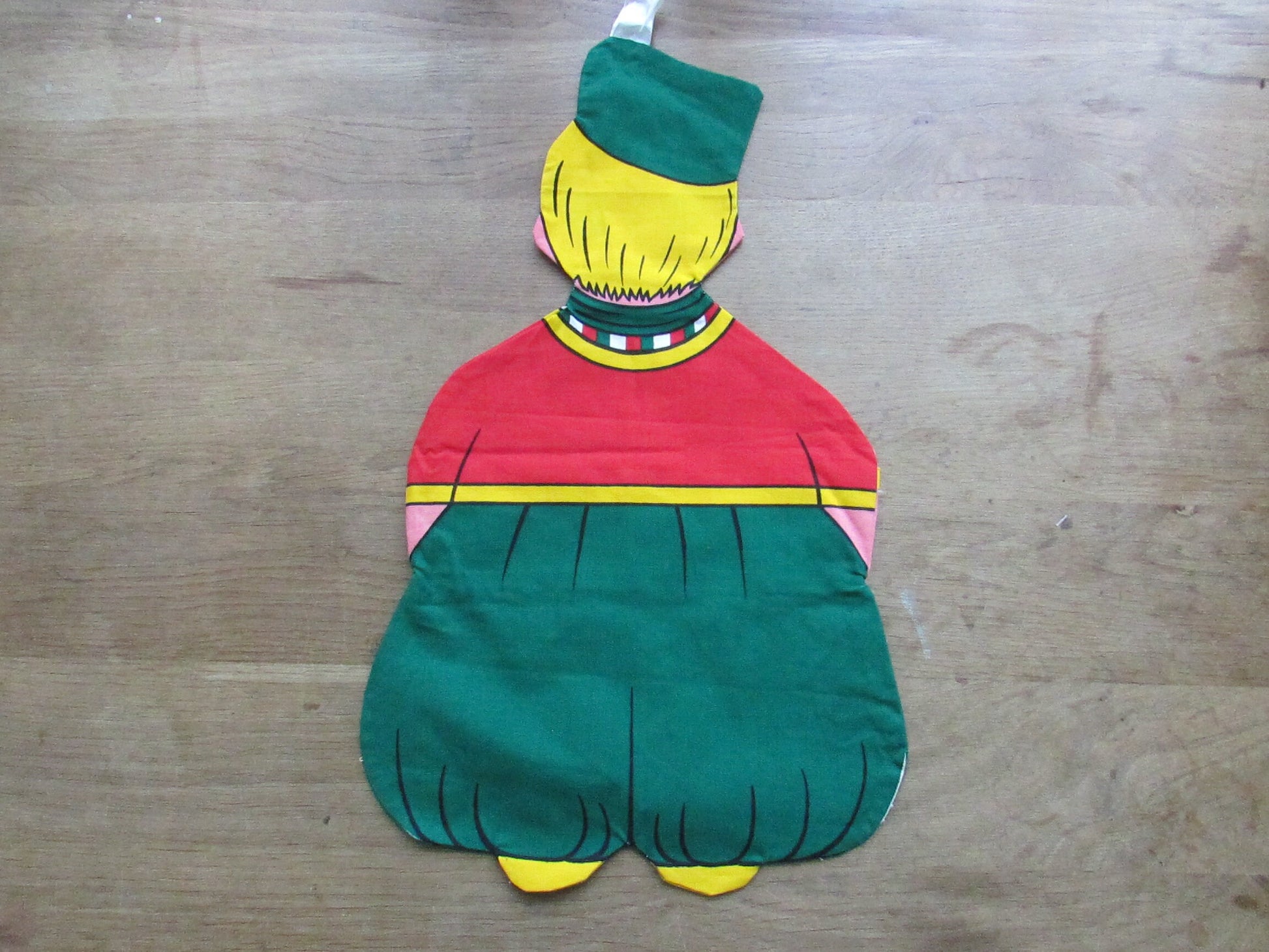 1970s kitsch hand-made Dutch boy & girl cloth peg bag duo