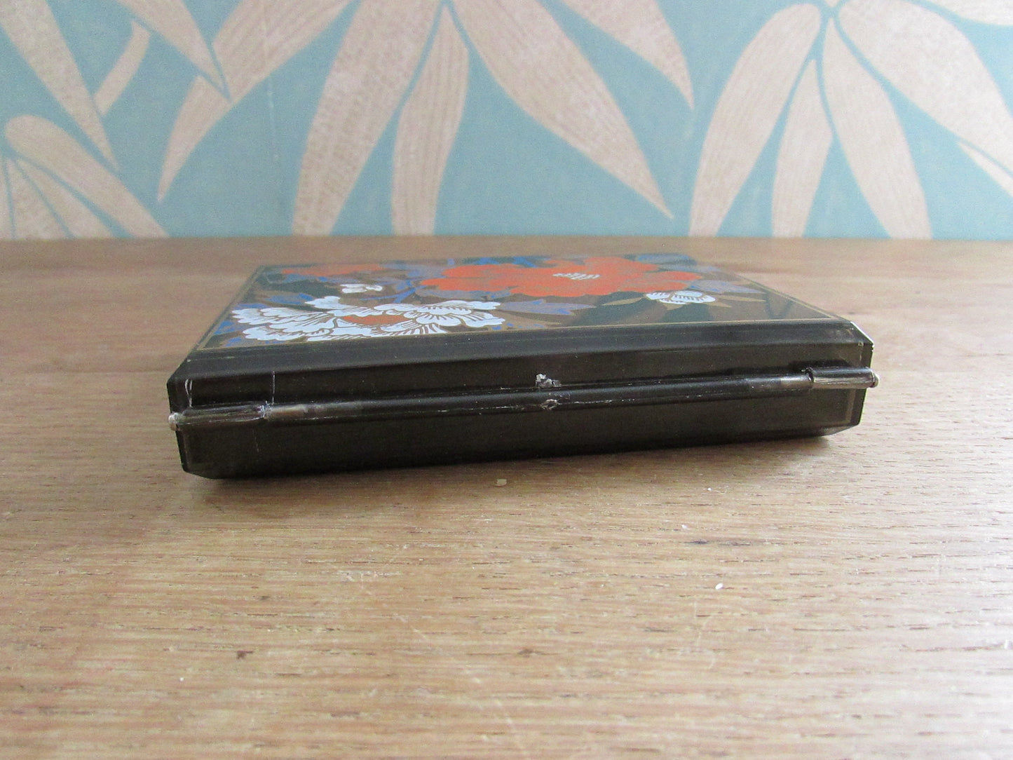 circa. 1980s Chinese lacquered floral plastic tissue box with integral mirror