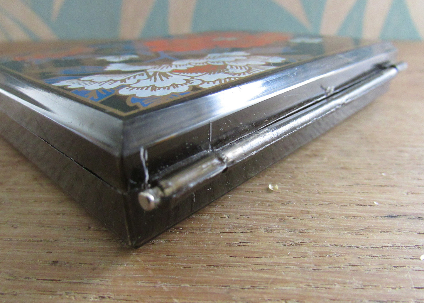 circa. 1980s Chinese lacquered floral plastic tissue box with integral mirror