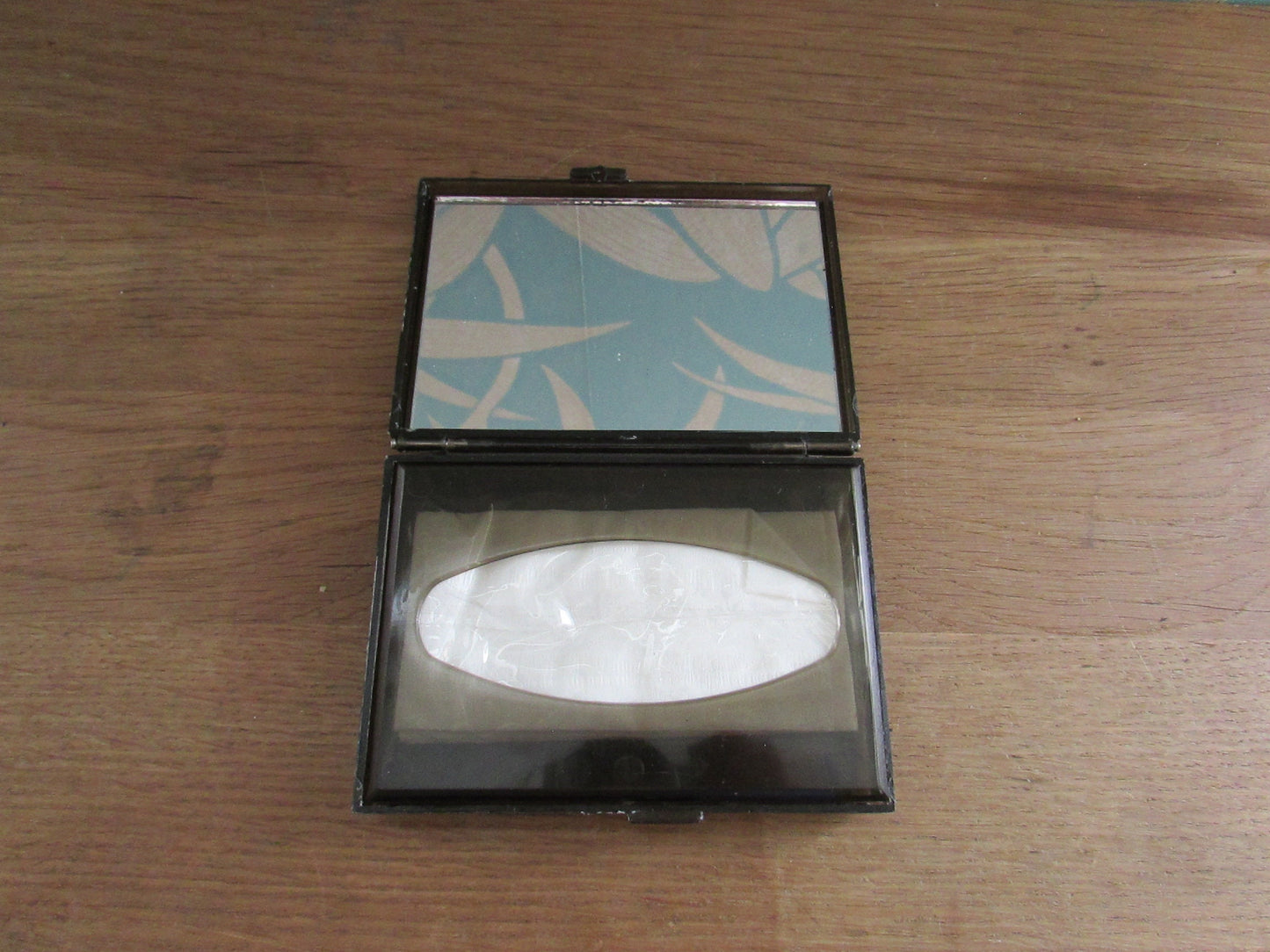 circa. 1980s Chinese lacquered floral plastic tissue box with integral mirror