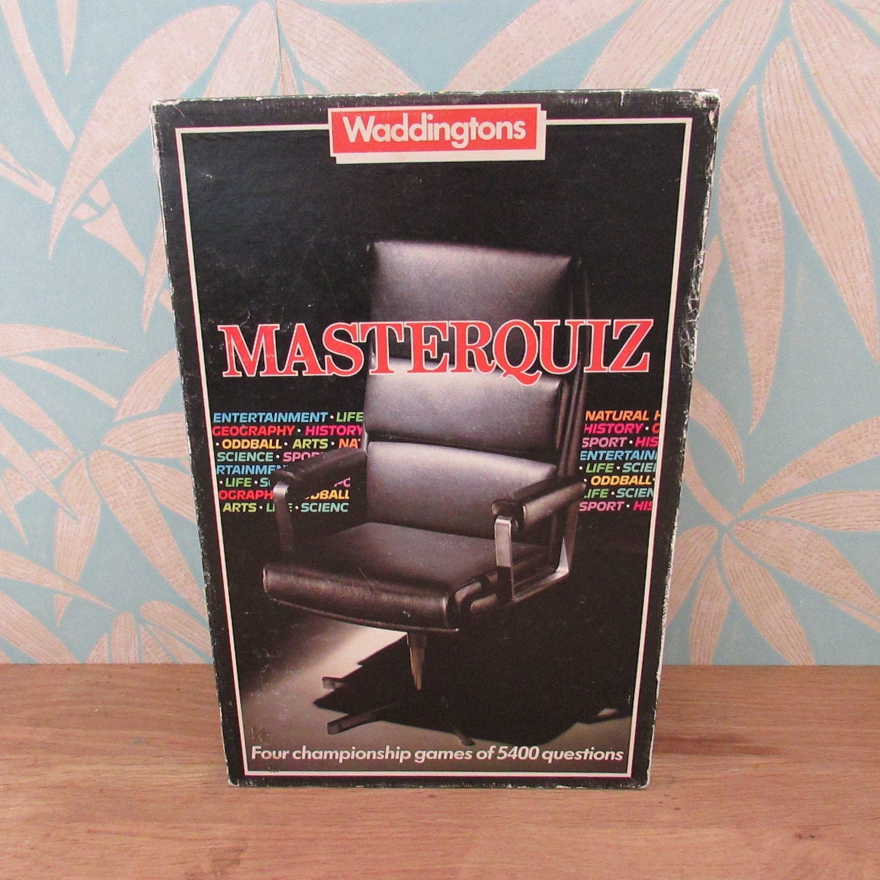 1984 Waddingtons Masterquiz board game
