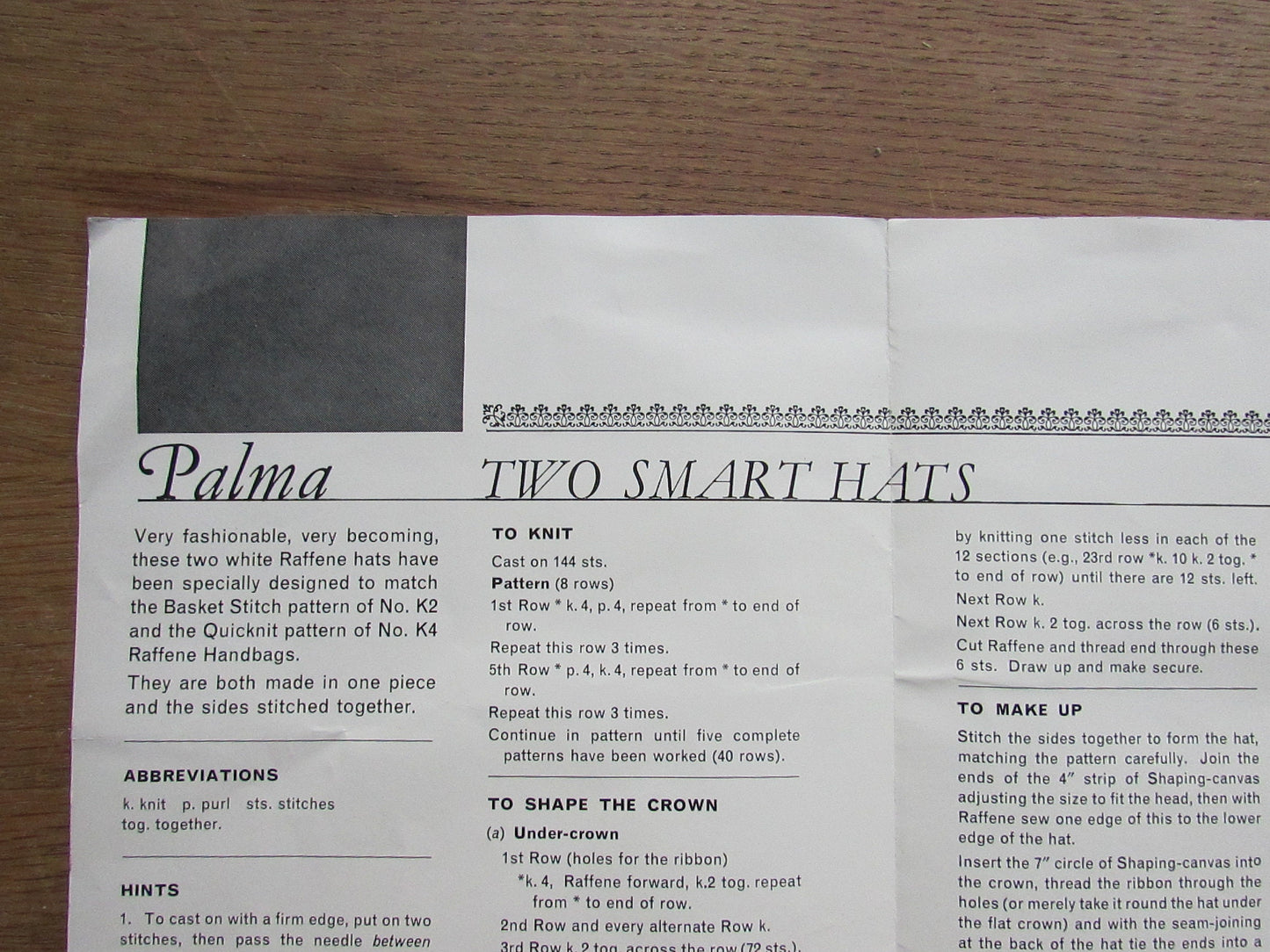 1960s Atlas Handicrafts K7 how-to-make pattern for 'Palma' Raffene hats