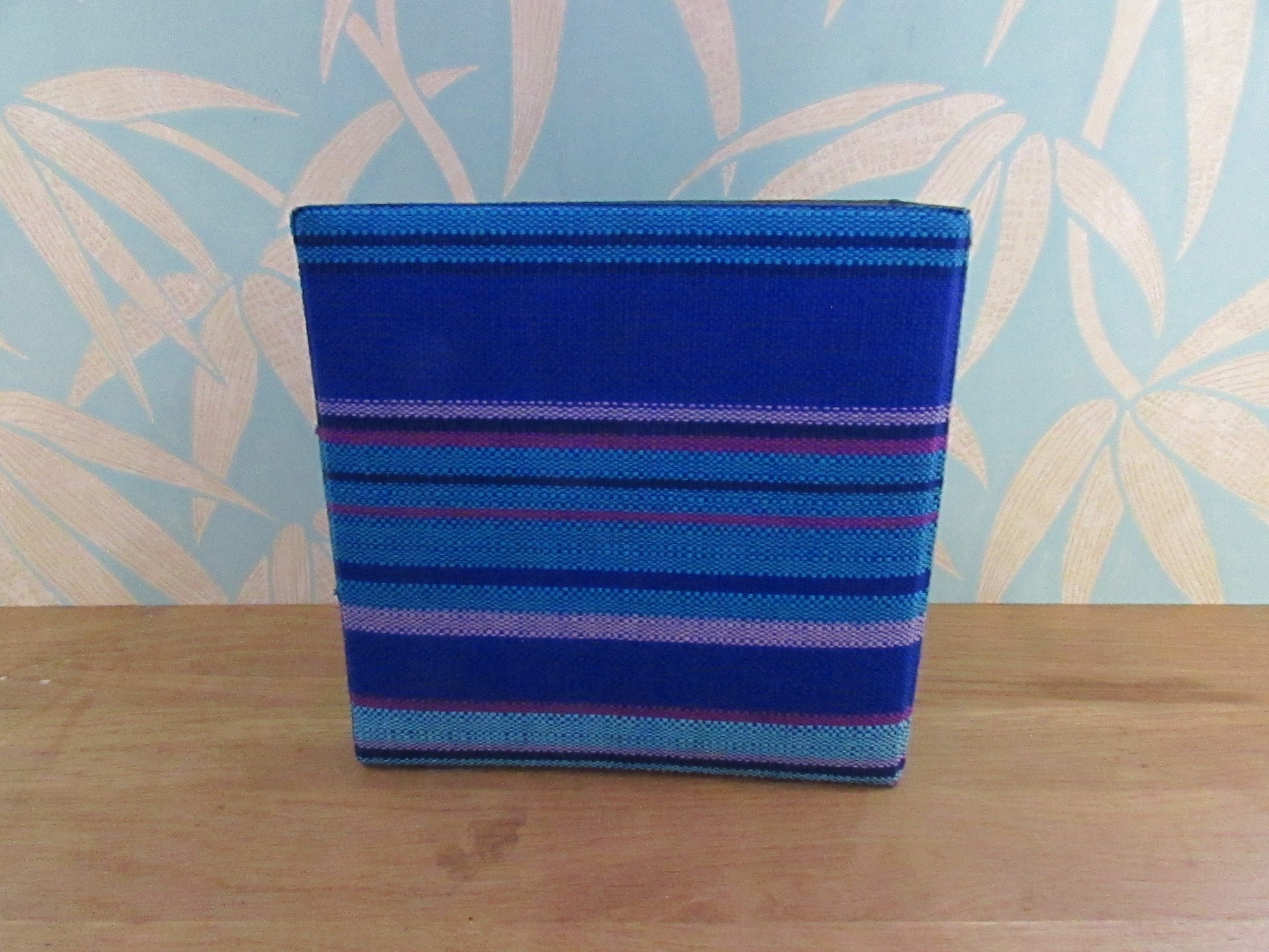 Vintage hardcover bright blue/pink/purple fabric record case for 7inch singles