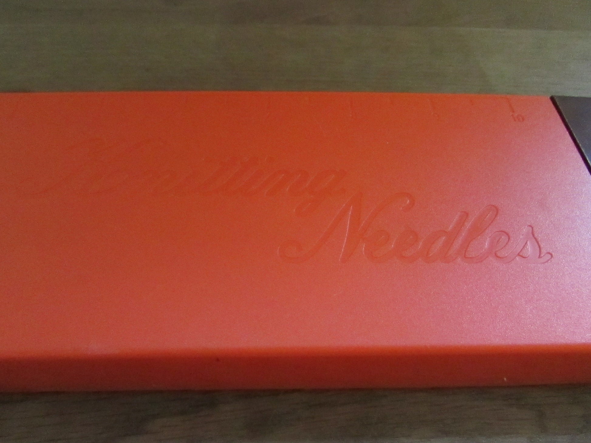1970s plastic orange & brown knitting needles box/caddy