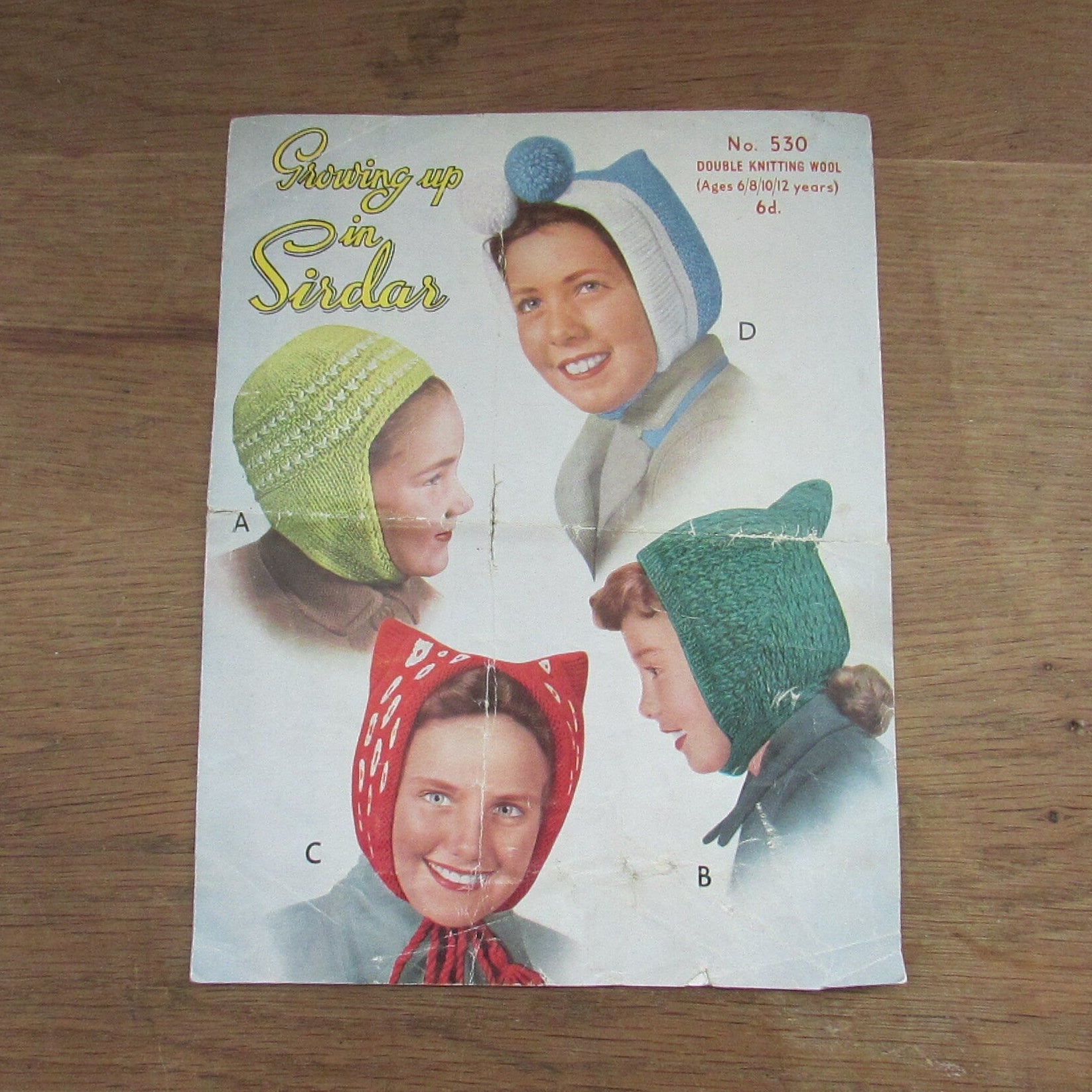 1950s Growing up in Sirdar 530 knitting pattern for girls bonnets