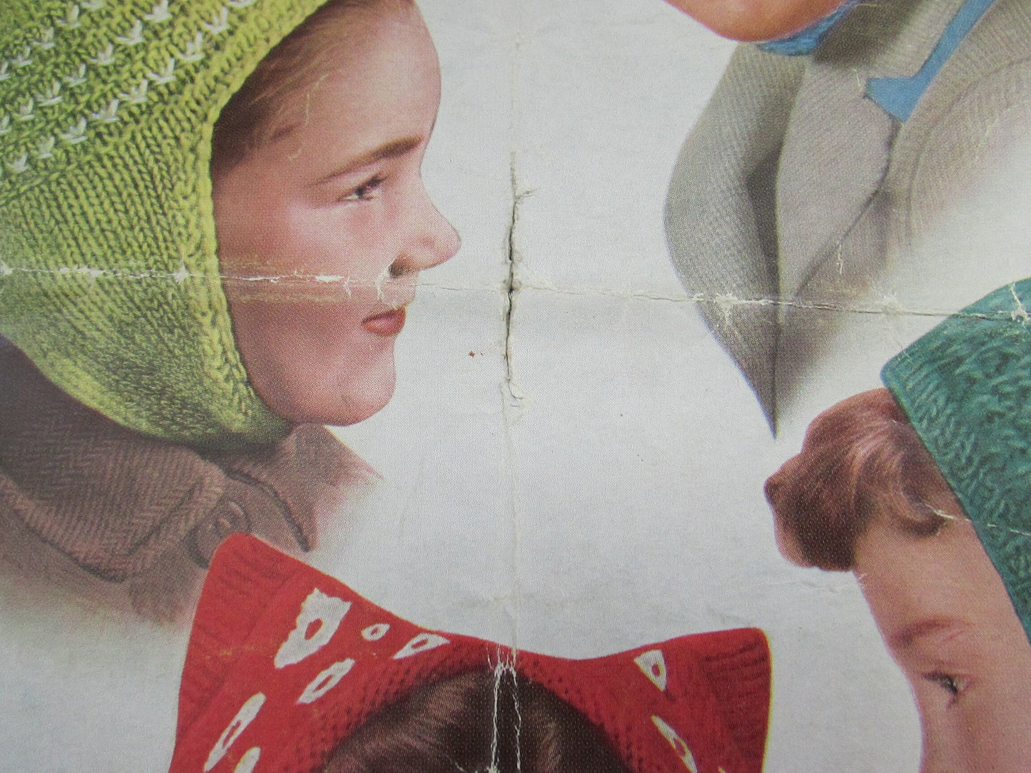 1950s Growing up in Sirdar 530 knitting pattern for girls bonnets