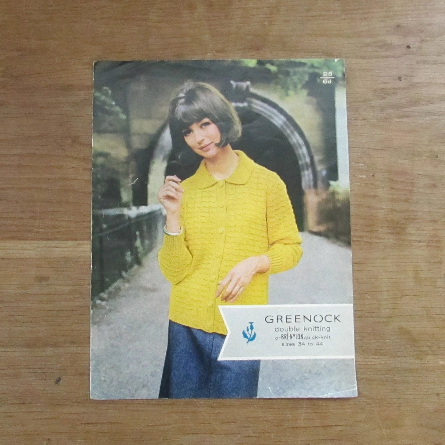 1960s Greenock 98 knitting pattern for jacket in check pattern