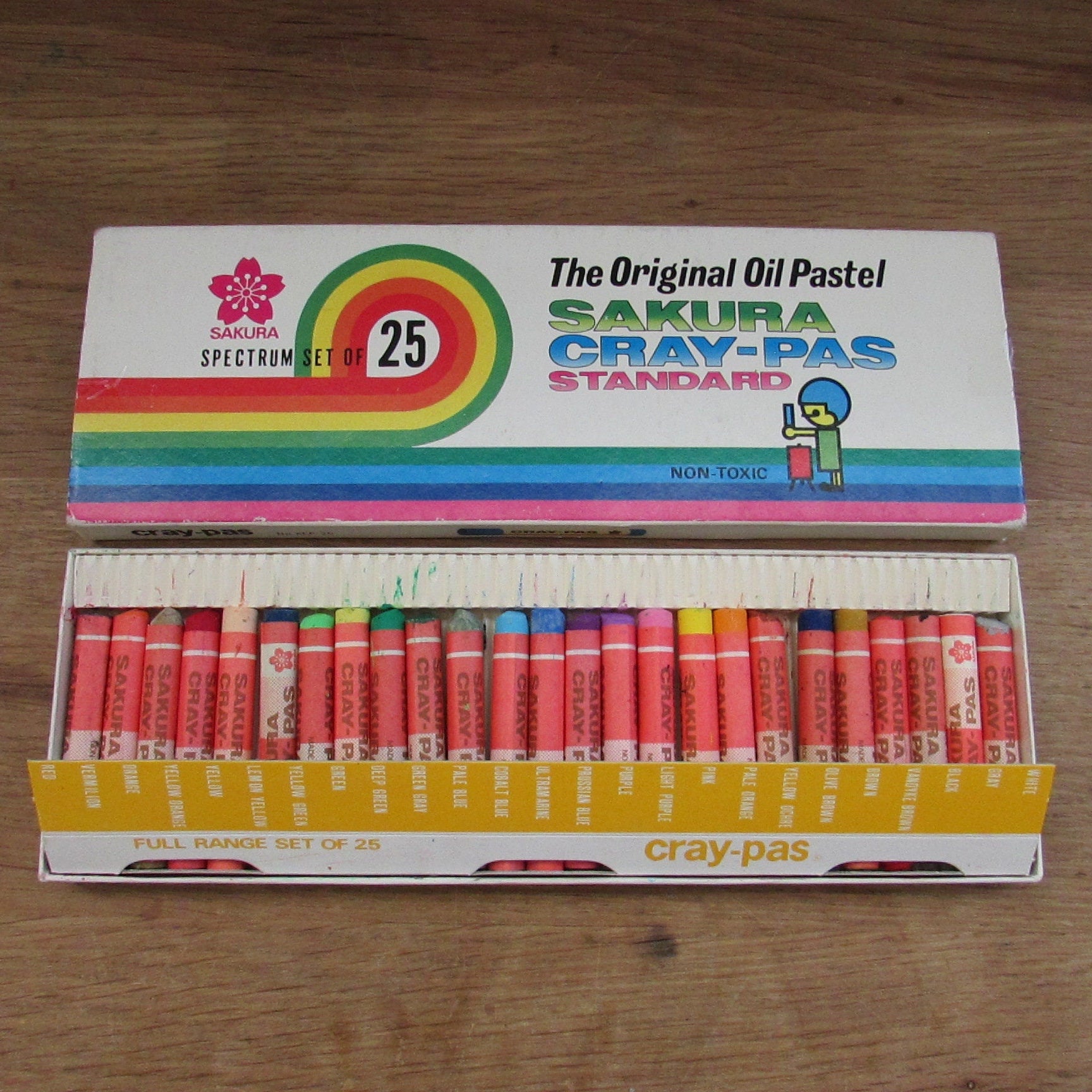 Vintage Sakura Cray-Pas Original Oil Pastel Spectrum, set of 25