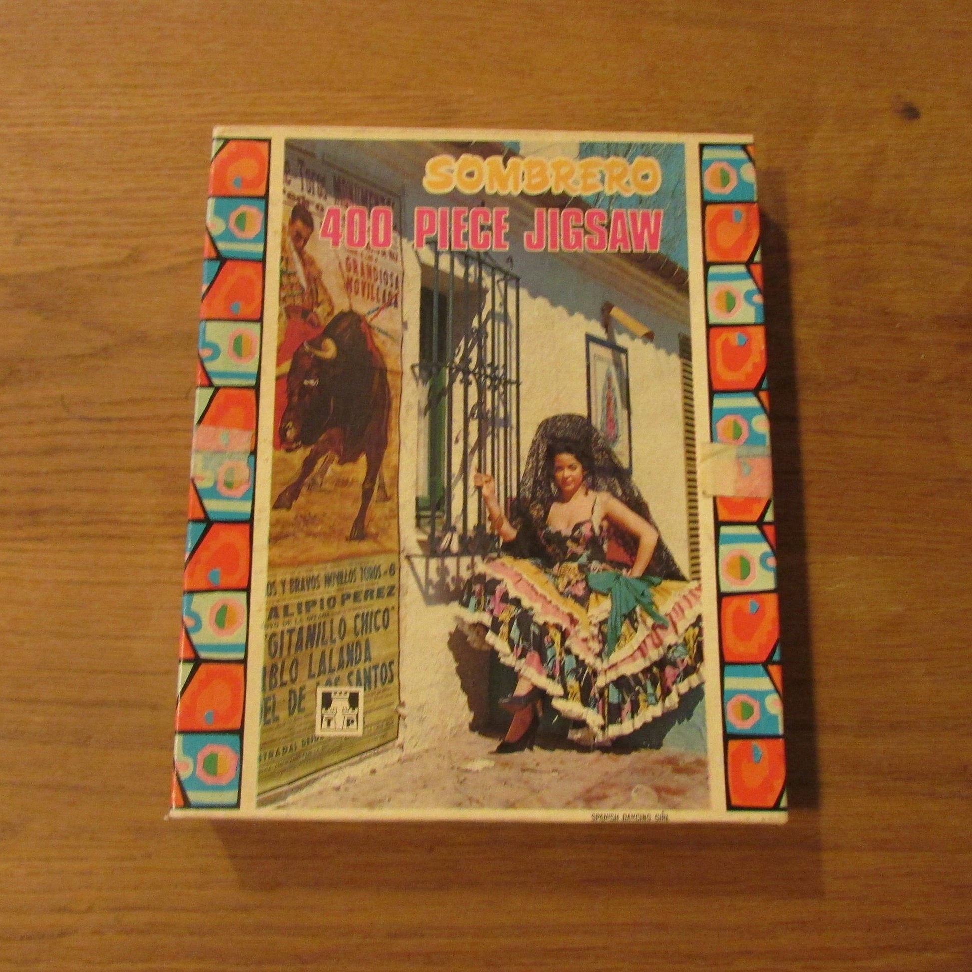 Vintage TP Sombrero 400 piece jigsaw Spanish Dancing Girl