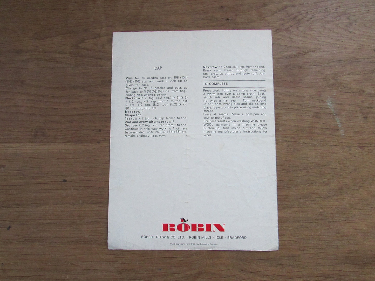 1968 Robin 1778 knitting pattern for child's zip lumber & cap