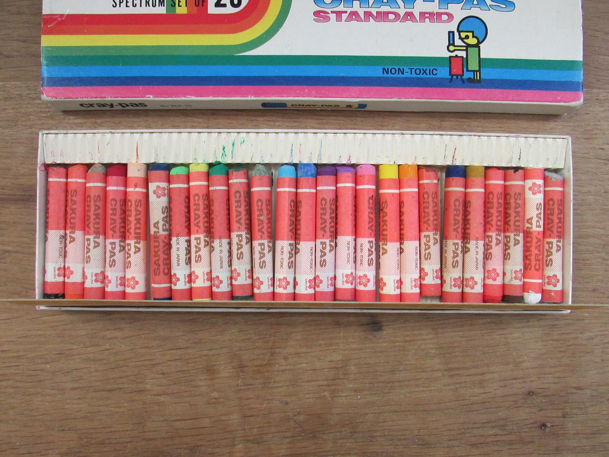 Vintage Sakura Cray-Pas Original Oil Pastel Spectrum, set of 25