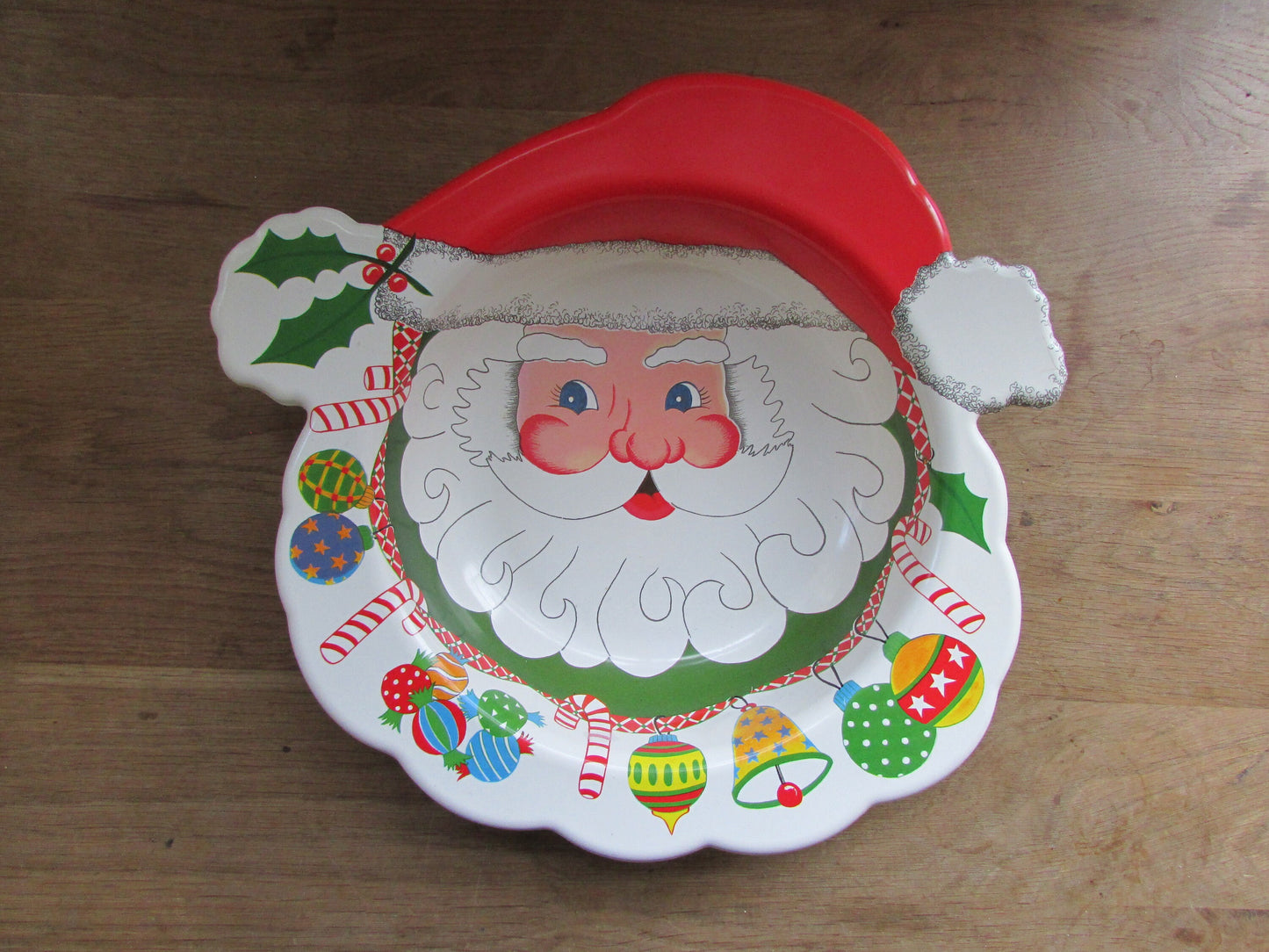 Circa. 1970s Ullman plastic Santa Party Server snack bowl