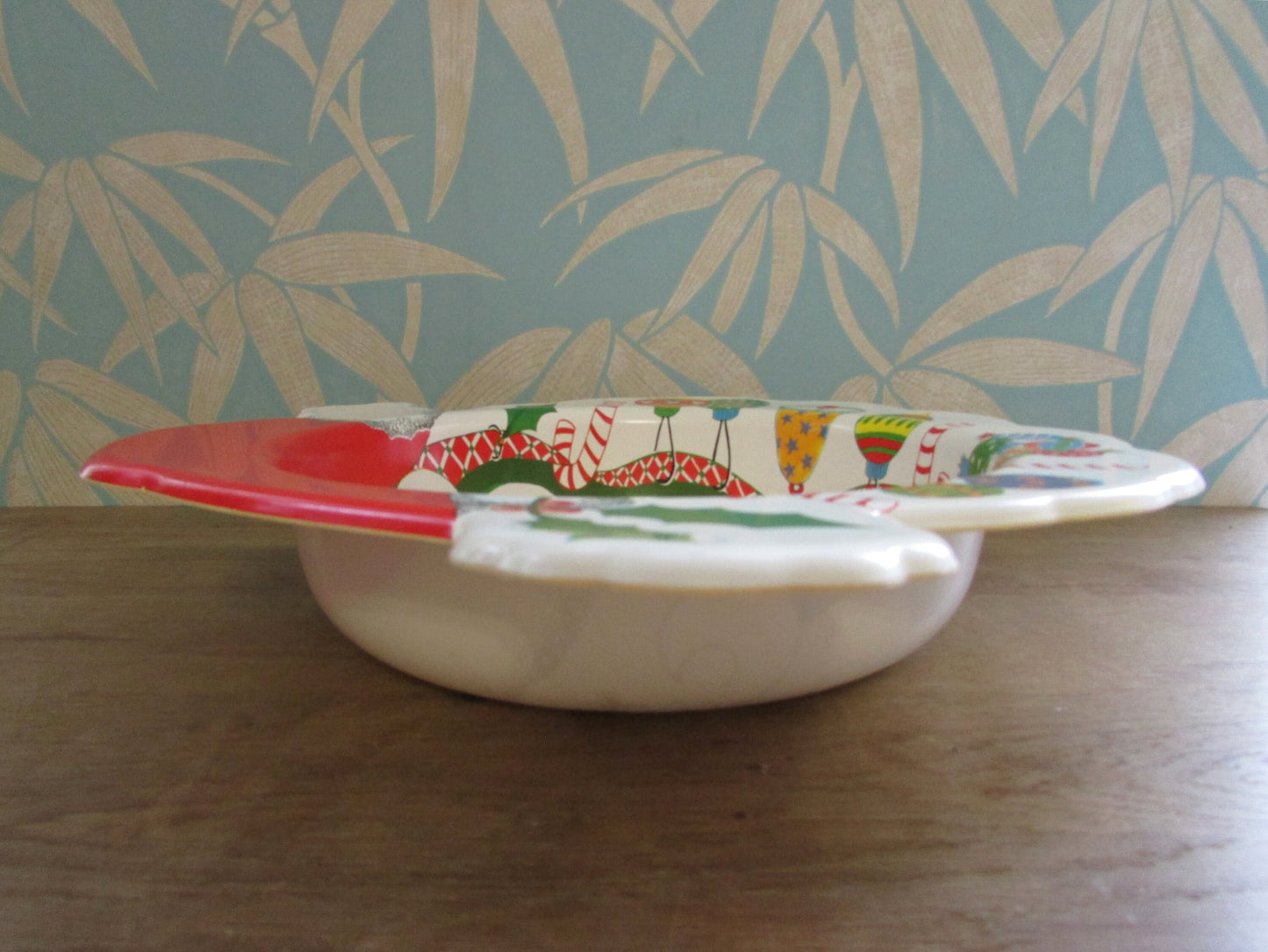 Circa. 1970s Ullman plastic Santa Party Server snack bowl