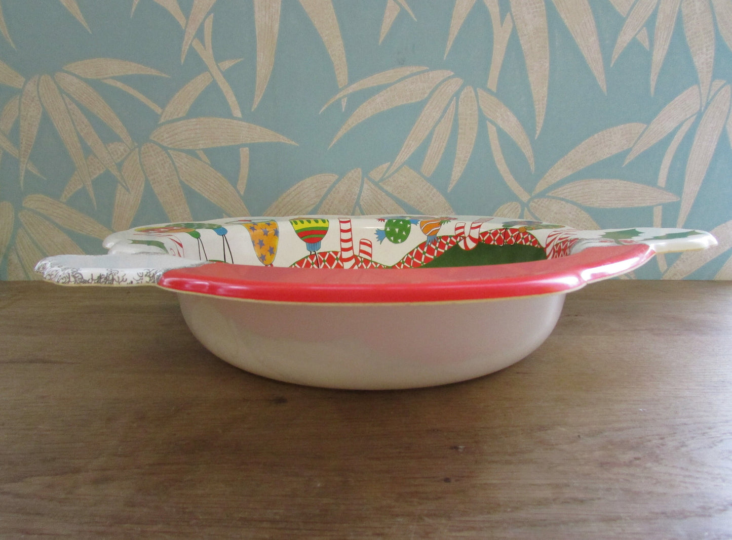 Circa. 1970s Ullman plastic Santa Party Server snack bowl