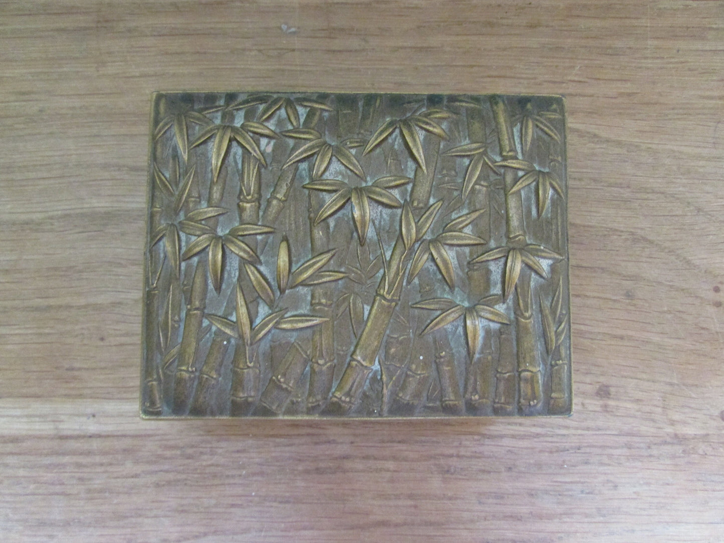 Vintage Asahi Shoten brass-effect lidded trinket/cigarette box with embossed bamboo design