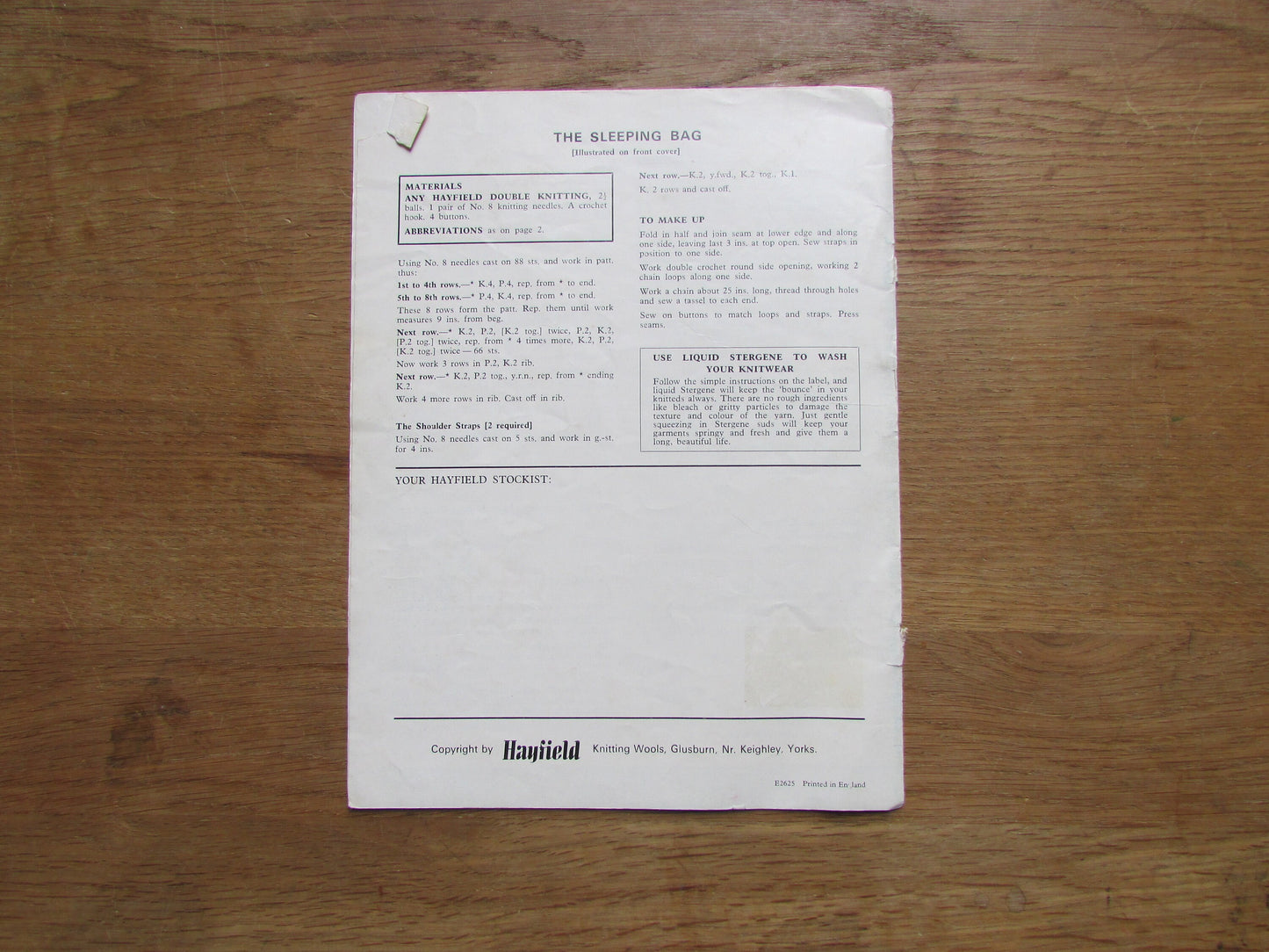 Vintage Hayfield H/15 doll's clothes knitting pattern booklet