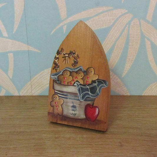 1970s hand-painted wooden iron-shaped recipe card holder, gingerbread men