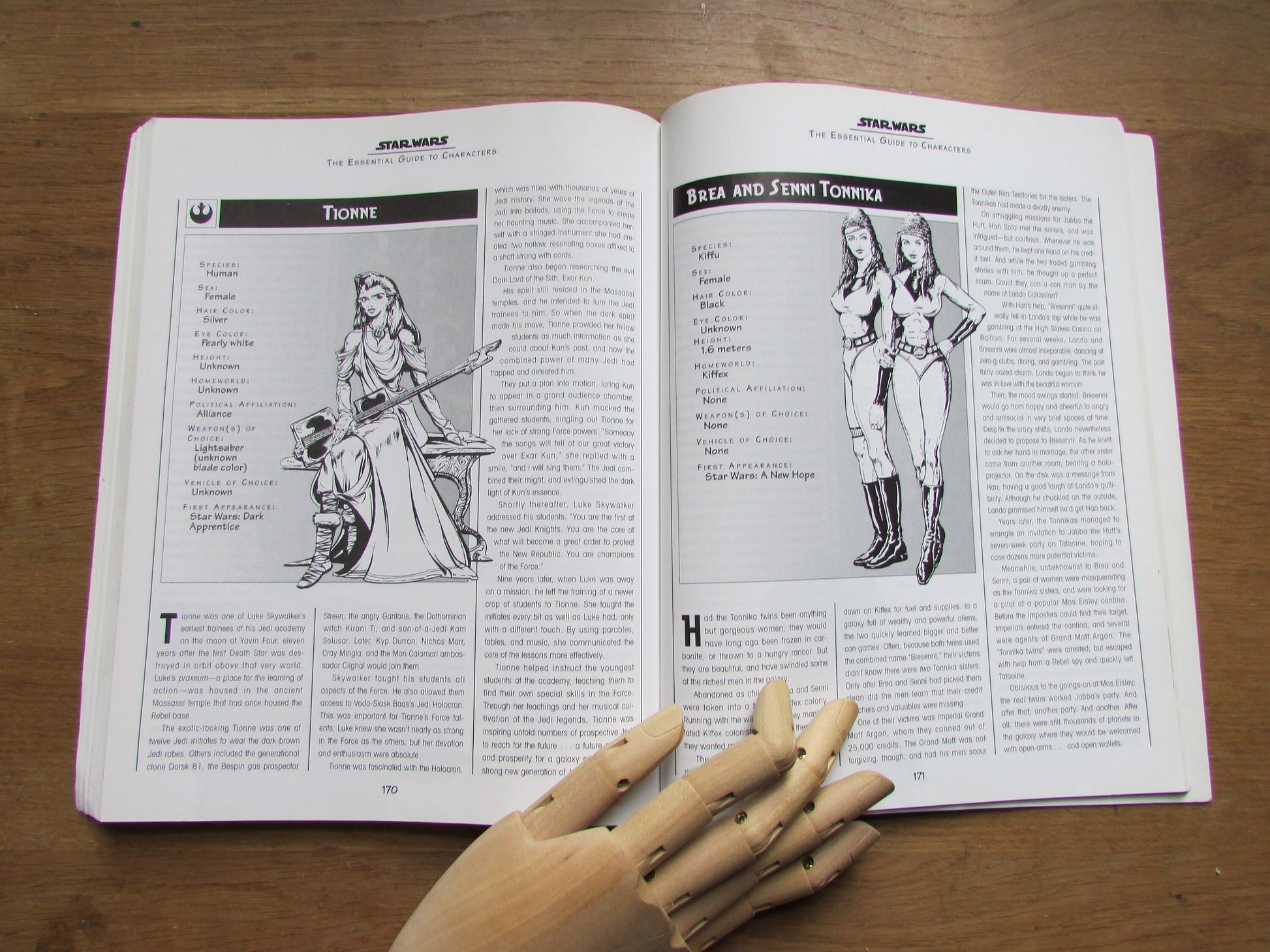 Star Wars: The Essential Guide to Characters, by Andy Mangels (Softback, 1999)