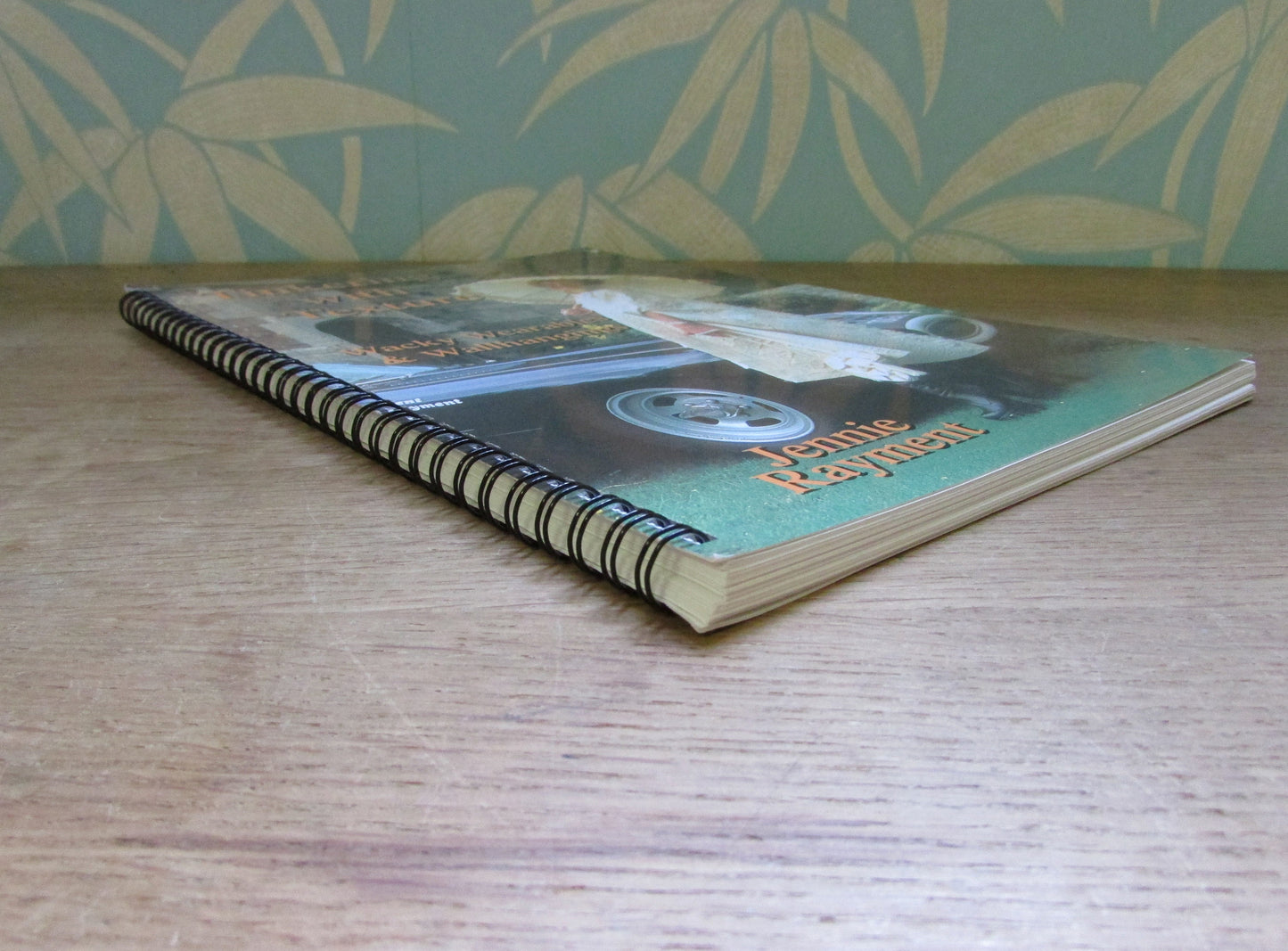 Tinkering with Texture: Wacky Wearables & Wallhangings, by Jennie Rayment (Softback, 2002)
