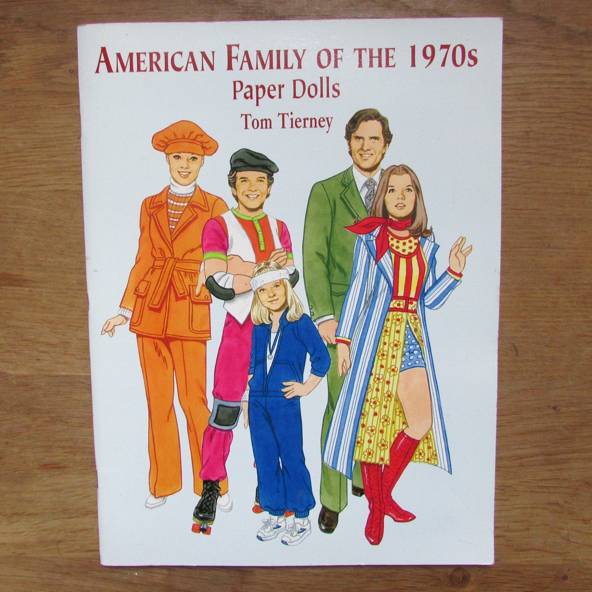 American Family of the 1970s Paper Dolls, by Tom Tierney (Softback, 2001)