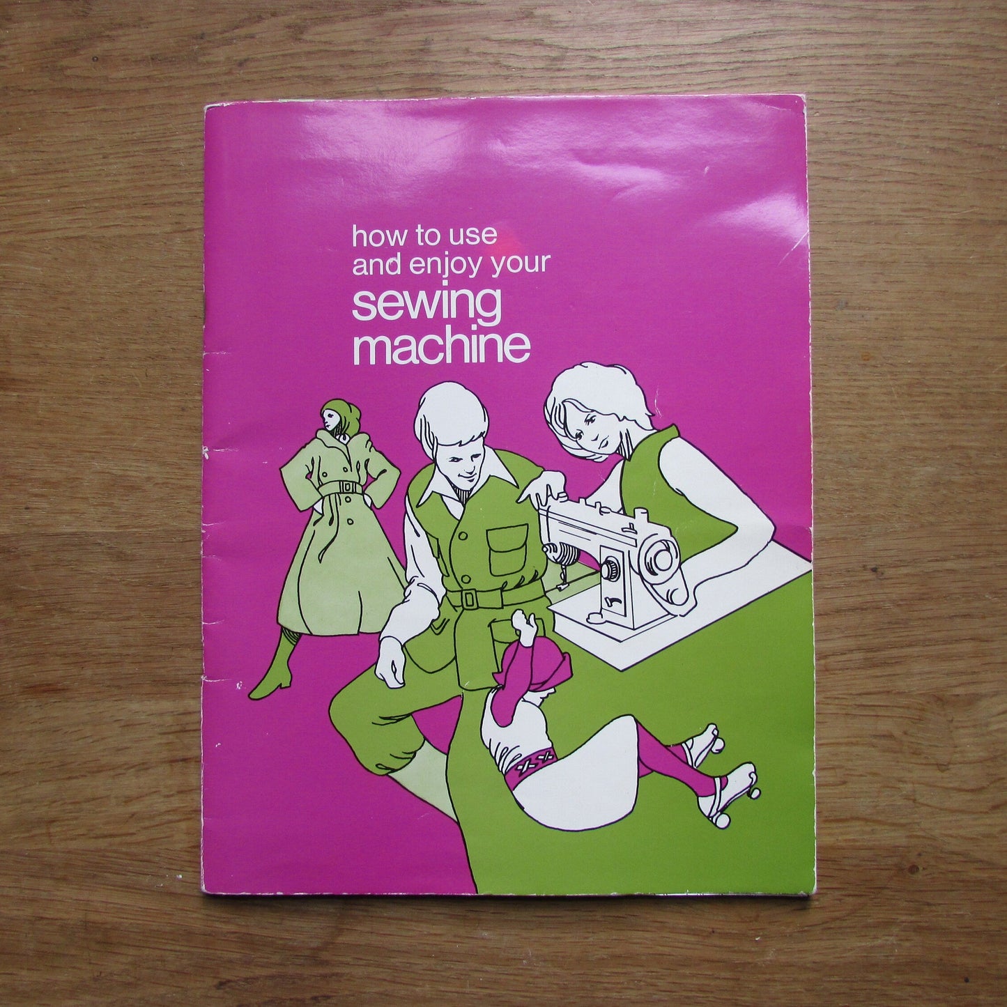 How to Use and Enjoy Your Sewing Machine E606 (Softback, 1970s)