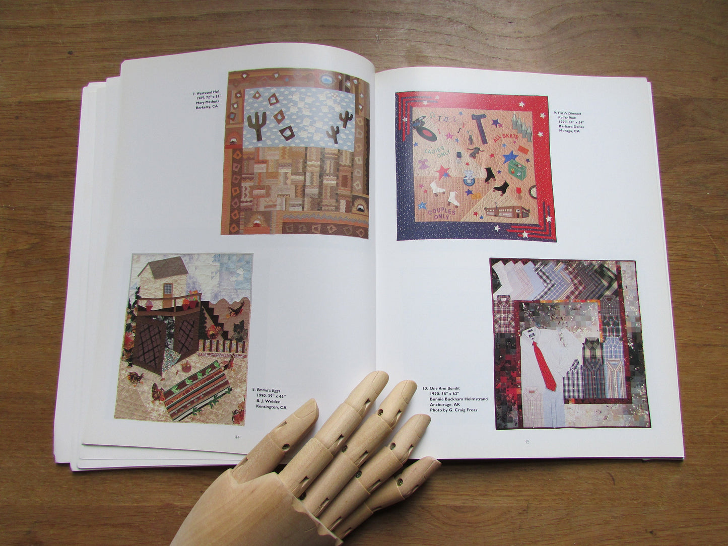 Story Quilts: Telling Your Tale in Fabric, by Mary Mashuta (Softback, 1992)