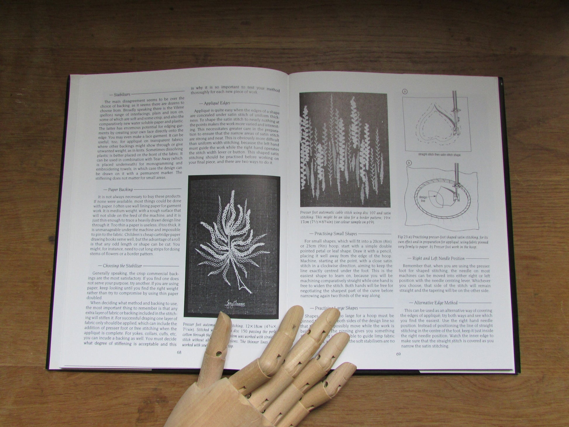 The New Machine Embroidery, by Joy Clucas (Hardback, 1987)