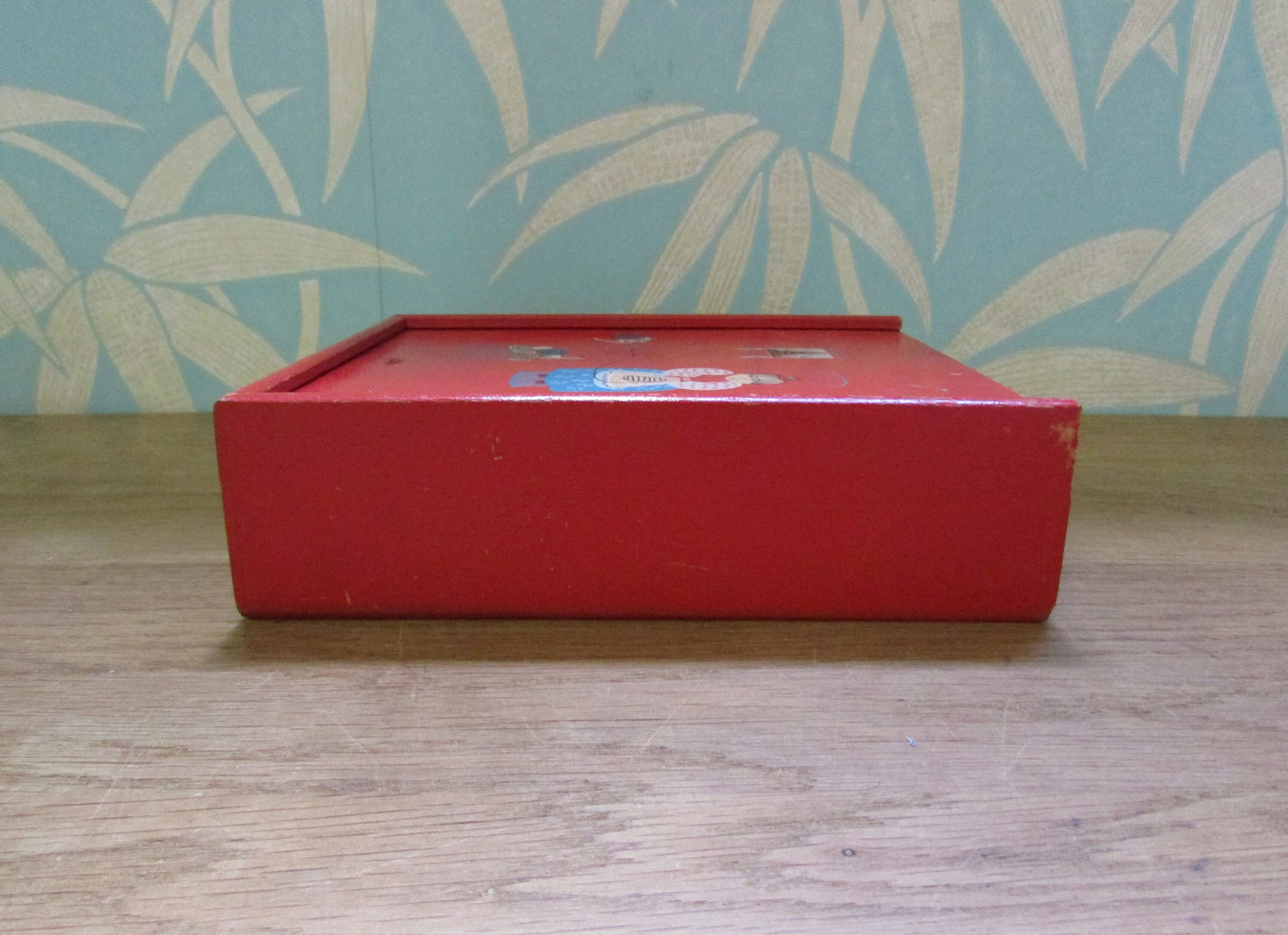 1970s whatnot/sewing slide lid red box with granny knitting transfers