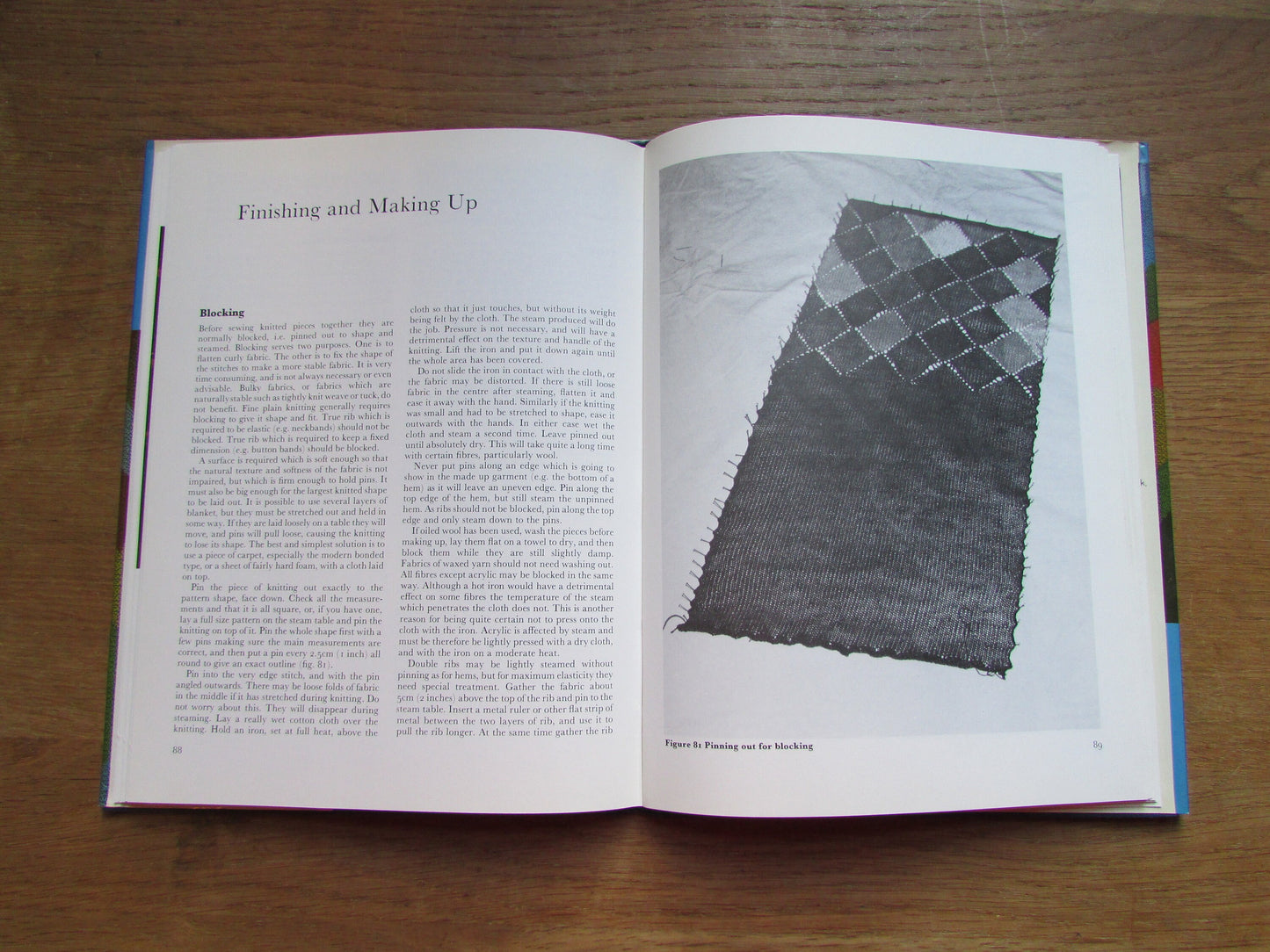 The Book of Machine Knitting, by David Holbourne (Hardback, 1984)