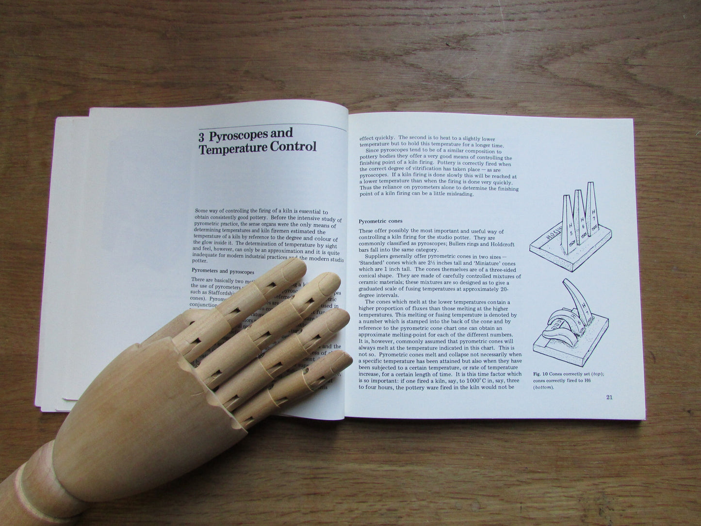 Pitman Ceramic Skillbooks: Electric Kilns & Firing, by Harry Fraser (Softback, 1980)