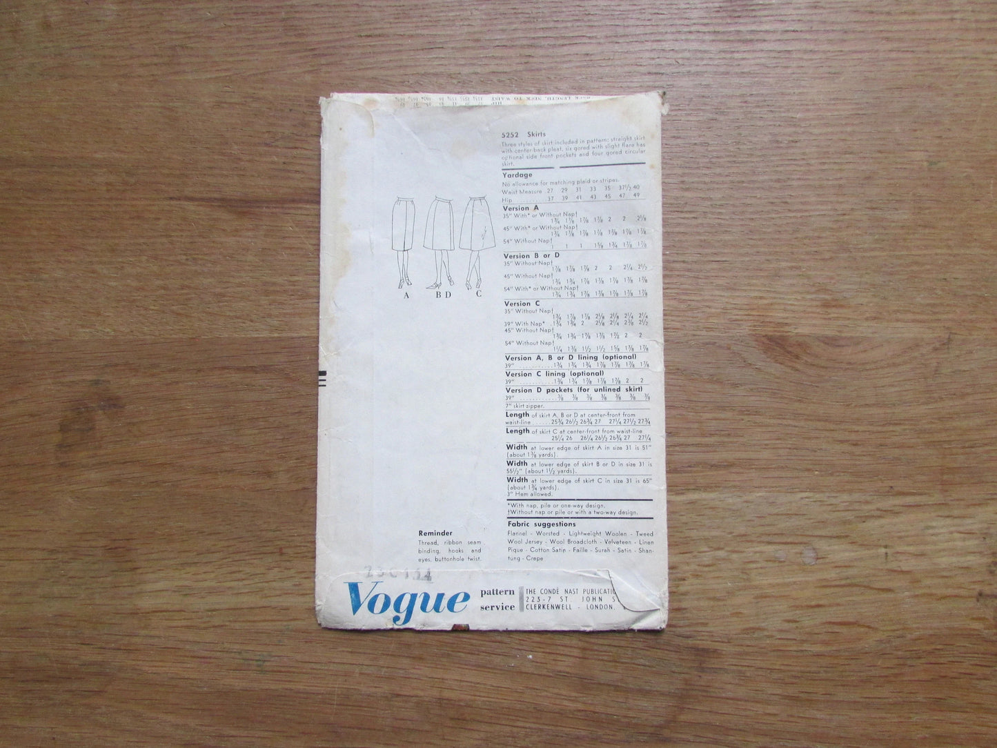 Used 1960s Vogue 5252 sewing pattern for skirts, sizes 4-20 (complete)