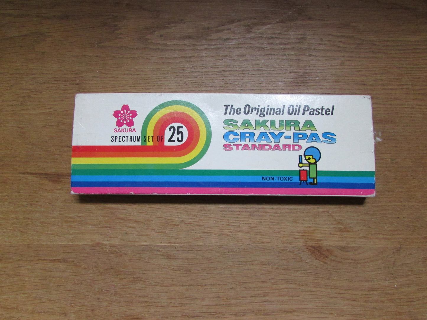 Used vintage Sakura Spectrum Original Oil Pastels, 25 colours