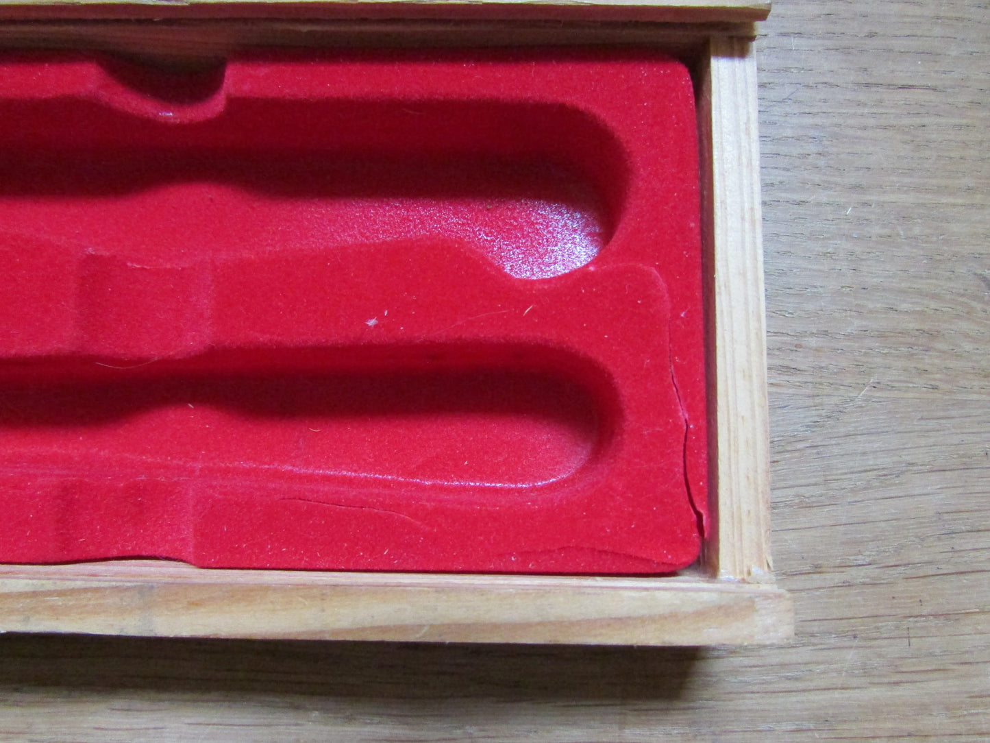 1980s Le Creuset carving knife & pronged fork set