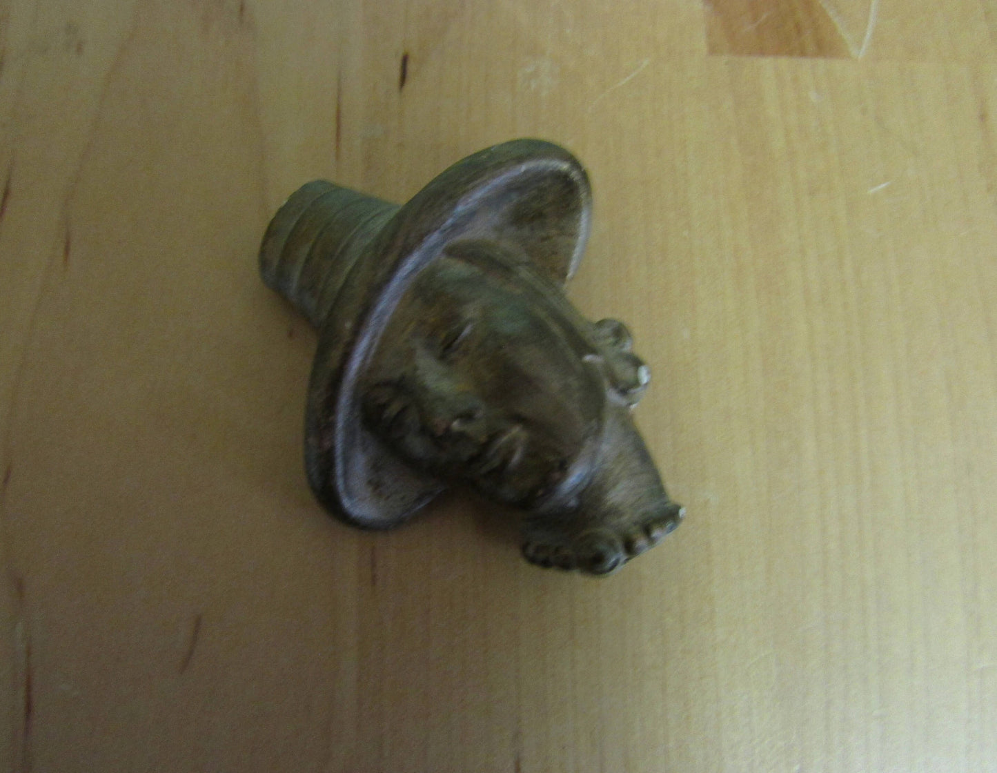 Vintage gold-painted plaster/chalkware lady in hat head brooch