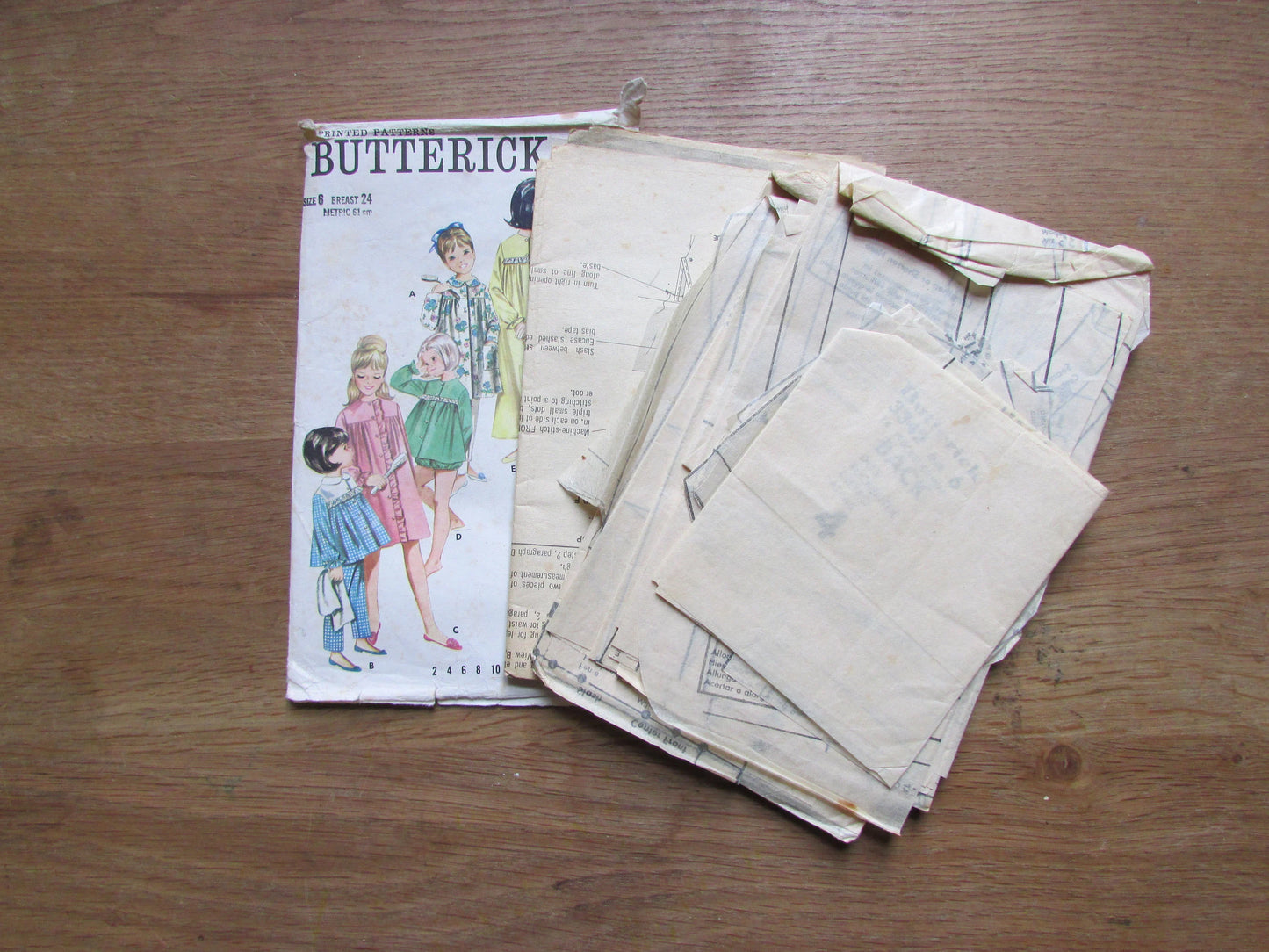 Part cut 1965 Butterick 3342 sewing pattern for sleepwear wardrobe, size 6 (complete)