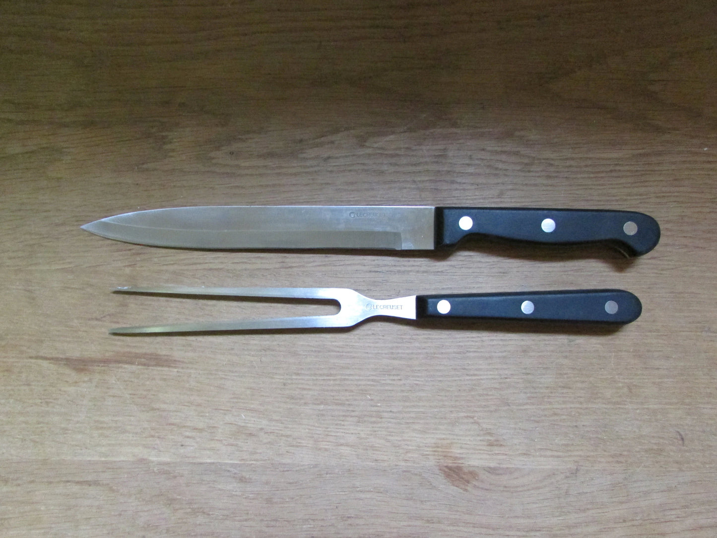 1980s Le Creuset carving knife & pronged fork set