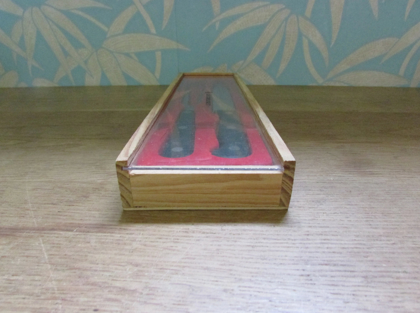 1980s Le Creuset carving knife & pronged fork set